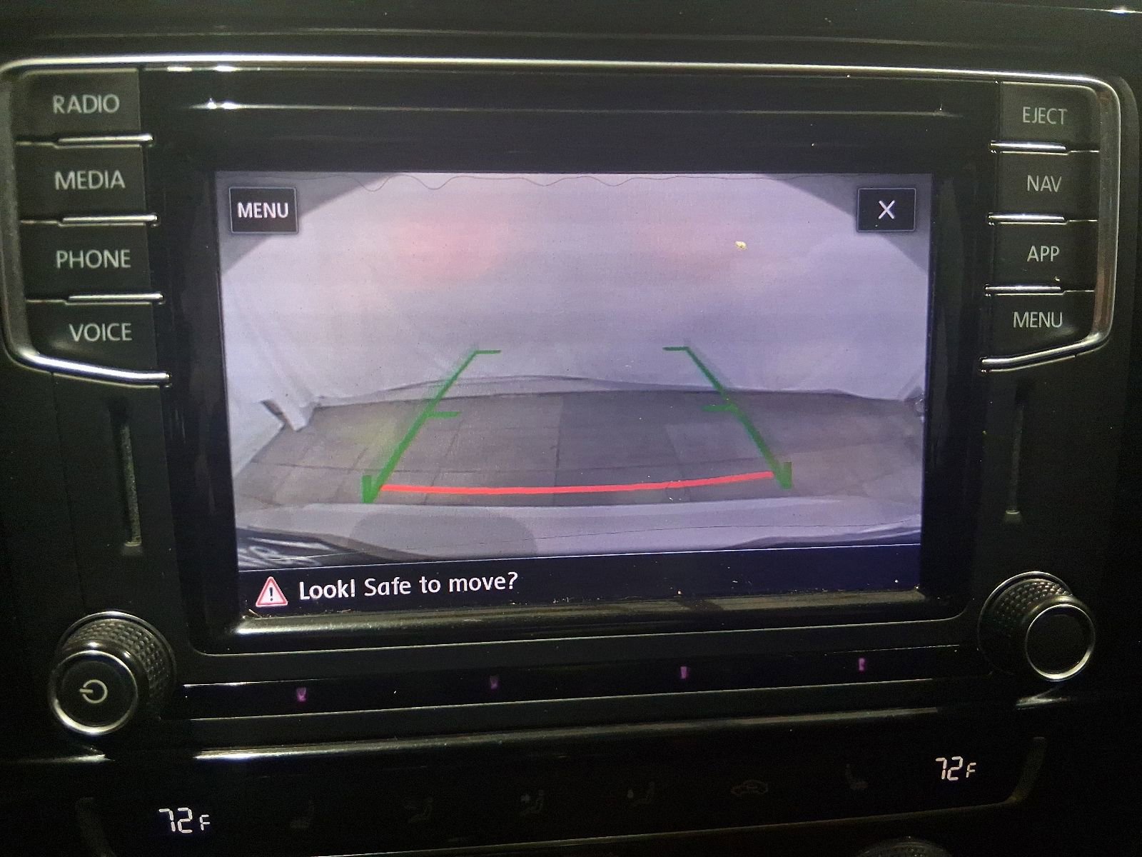 Used 2018 Volkswagen Jetta SEL FWD image 29