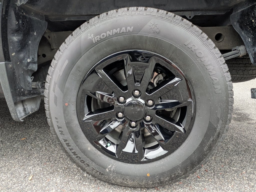 Used 2025 Chevrolet Silverado 1500 LT RWD image 18