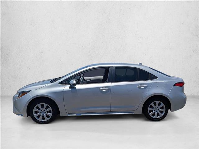 Used 2020 Toyota Corolla LE w/ Carpet Mat Package (TMS) FWD image 8