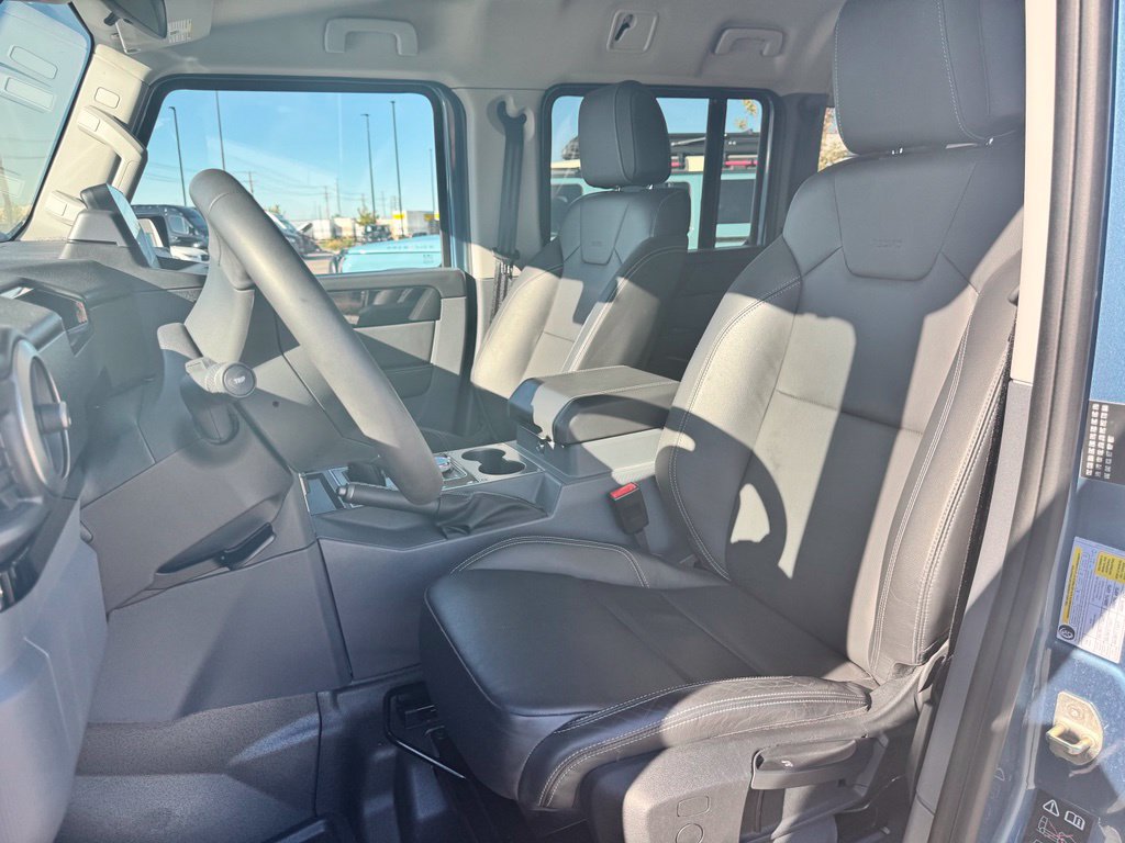 Used 2024 INEOS Grenadier Station Wagon AWD/4WD image 9