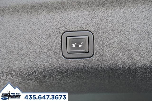 Used 2024 GMC Yukon Denali Ultimate image 34