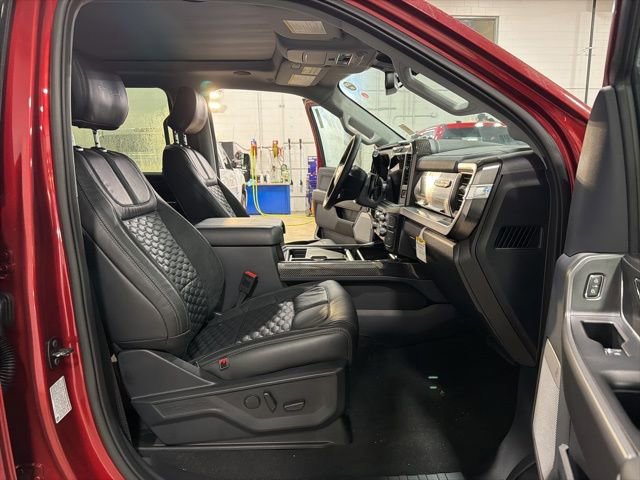 New 2026 Ford F350 Lariat w/ Black Appearance Package AWD/4WD image 36