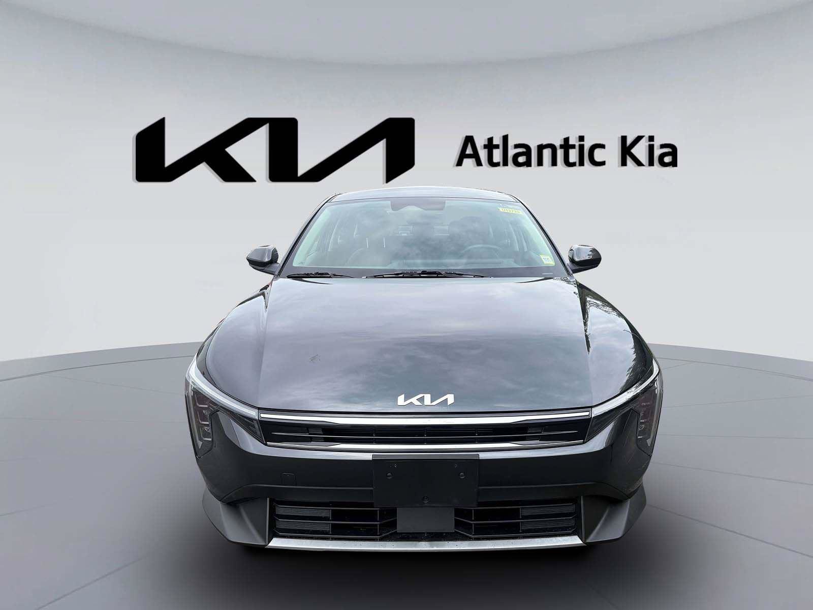 Certified 2025 Kia K4 EX FWD image 2