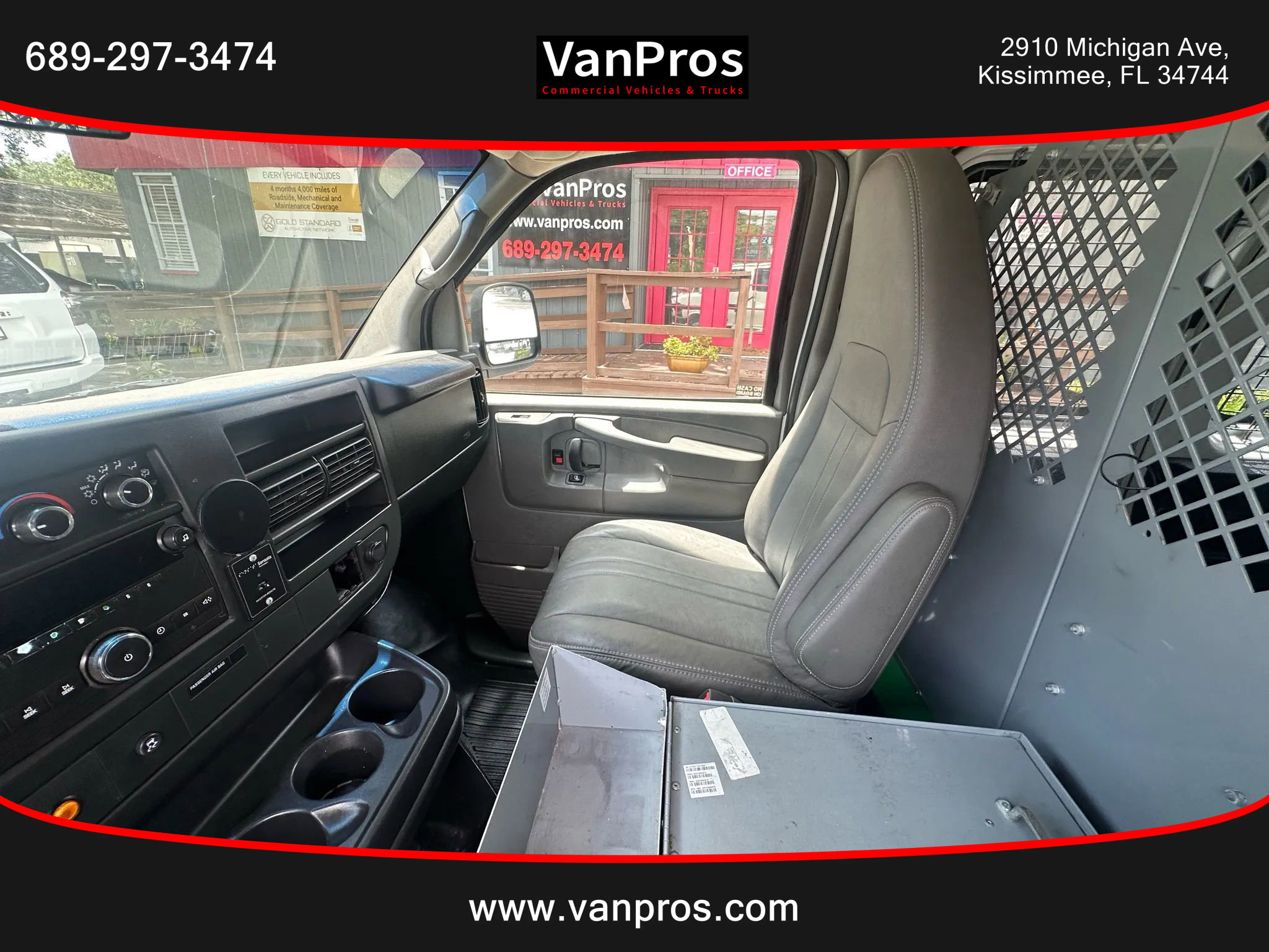 Used 2011 Chevrolet Express 1500 image 11