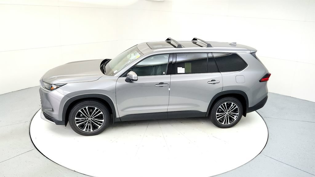 Certified 2025 Toyota Grand Highlander AWD Hybrid image 14