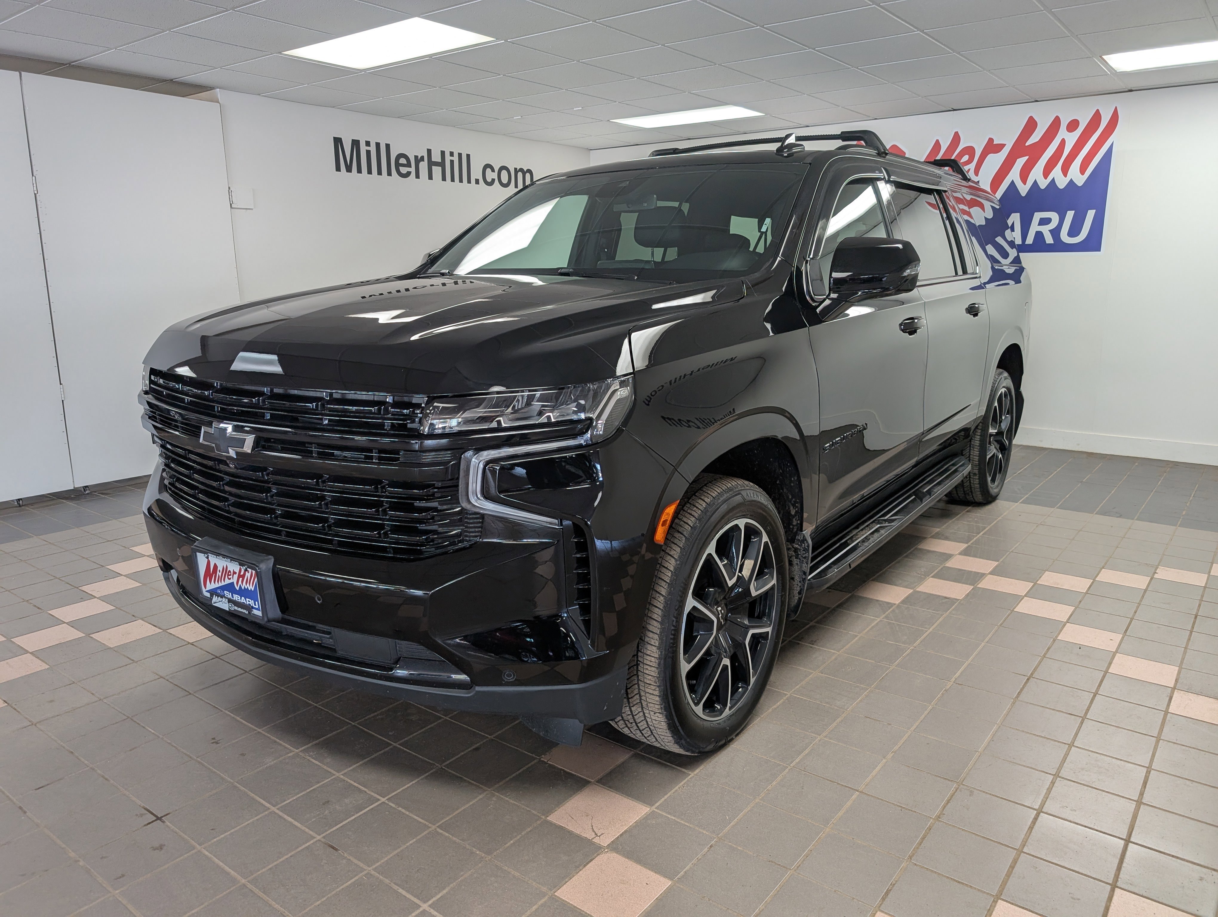 Used 2024 Chevrolet Suburban RST w/ Sport Performance Package