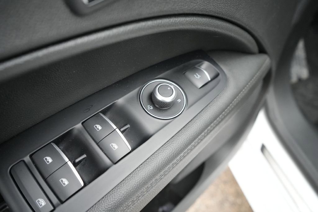 Used 2020 Alfa Romeo Stelvio Ti w/ Active Blind Spot Package image 22