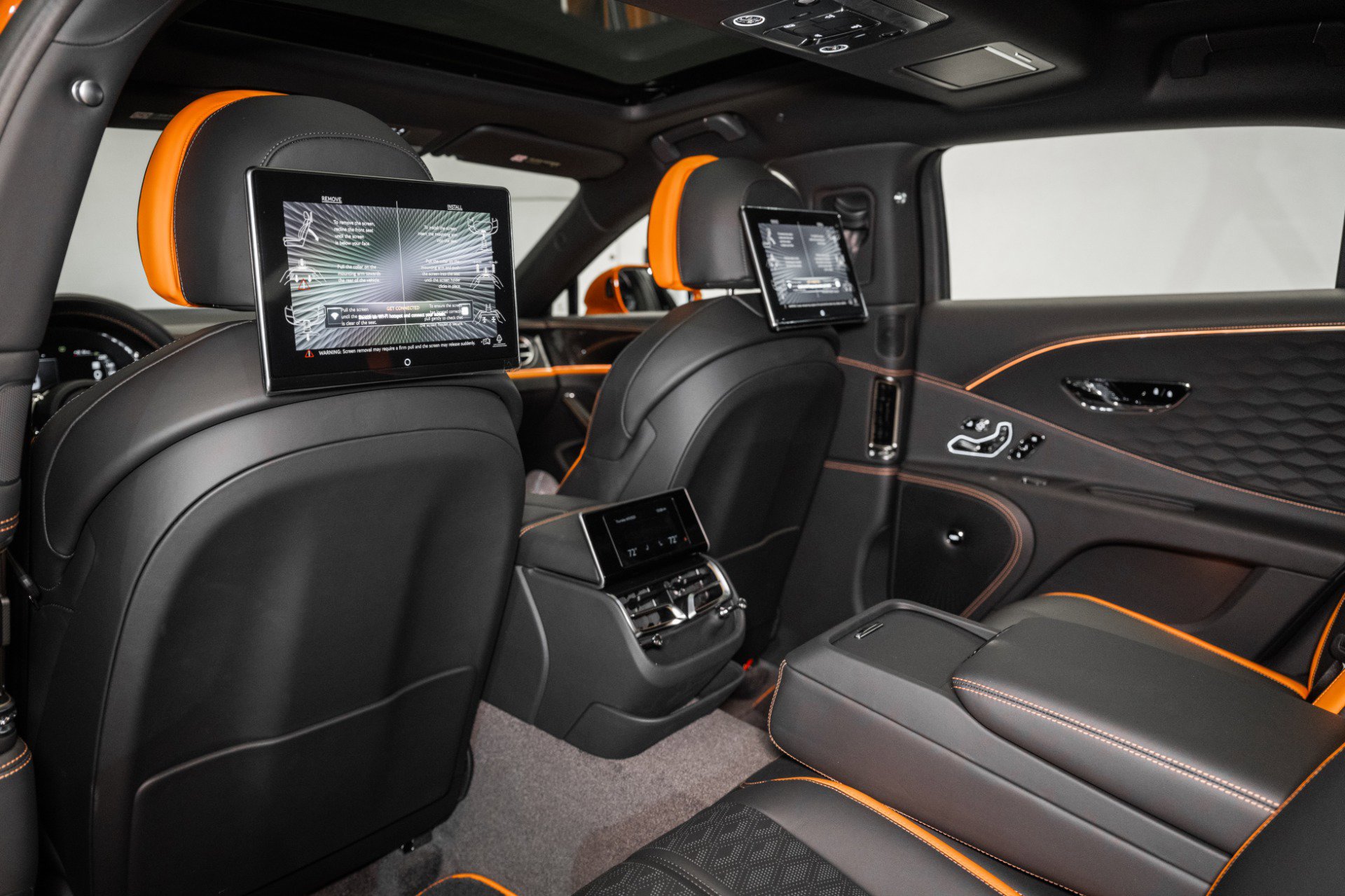 New 2025 Bentley Flying Spur Plug-In Hybrid image 24