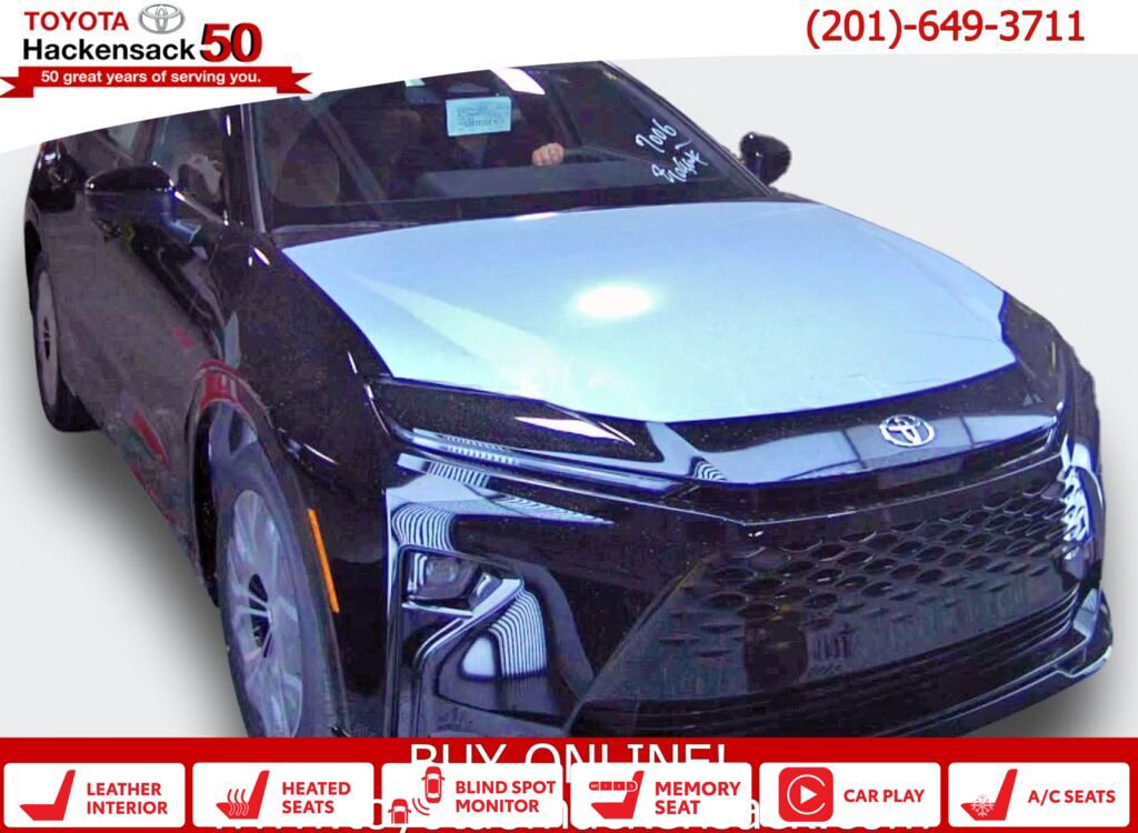 New 2025 Toyota Crown Signia