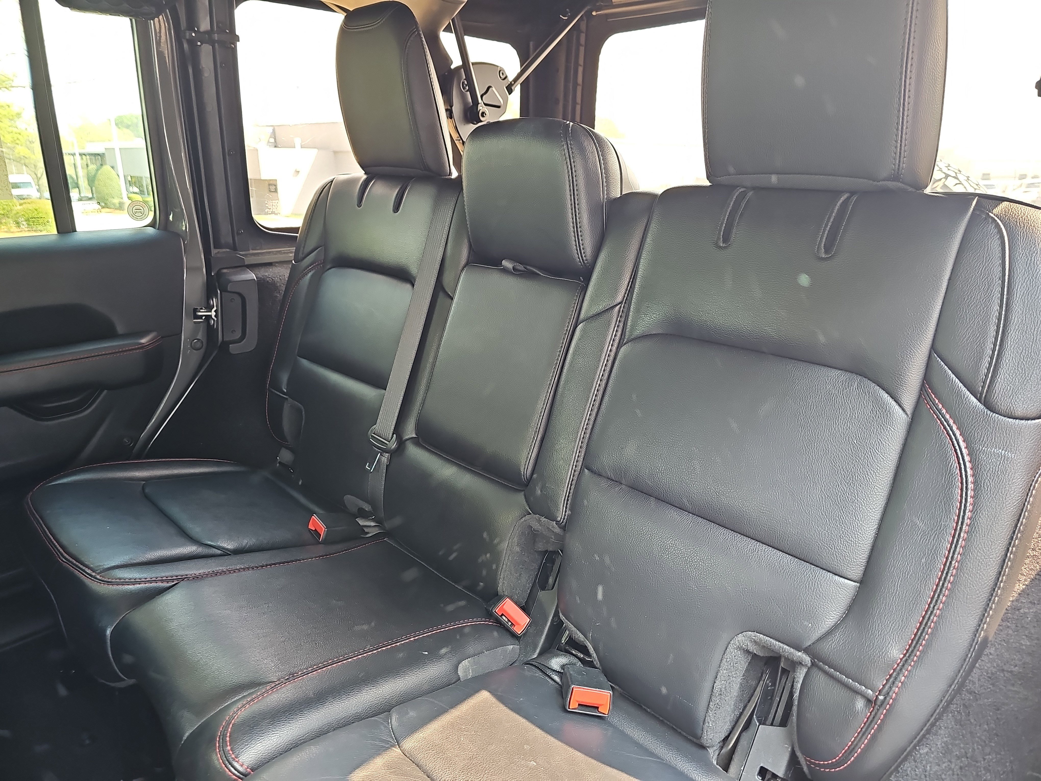 Used 2021 Jeep Wrangler Unlimited Rubicon image 15