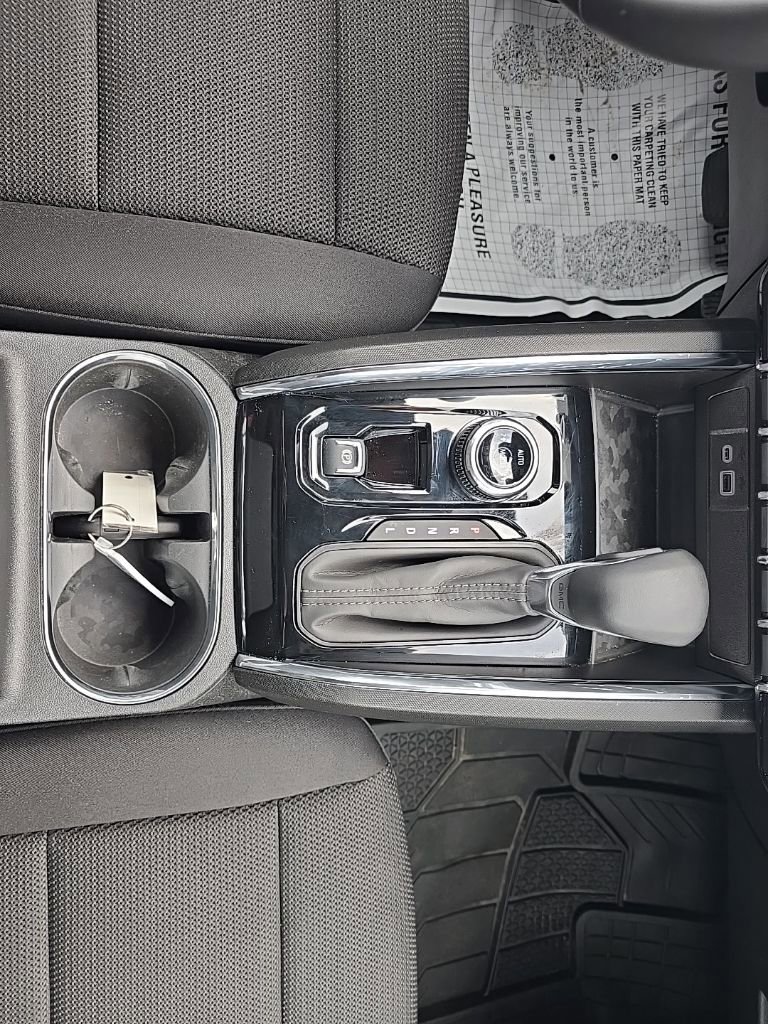 Used 2025 GMC Canyon Elevation w/ Convenience Package image 35