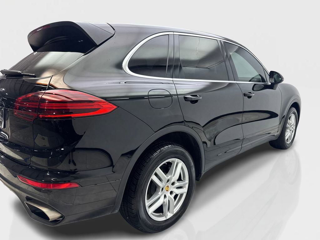 Used 2016 Porsche Cayenne image 13