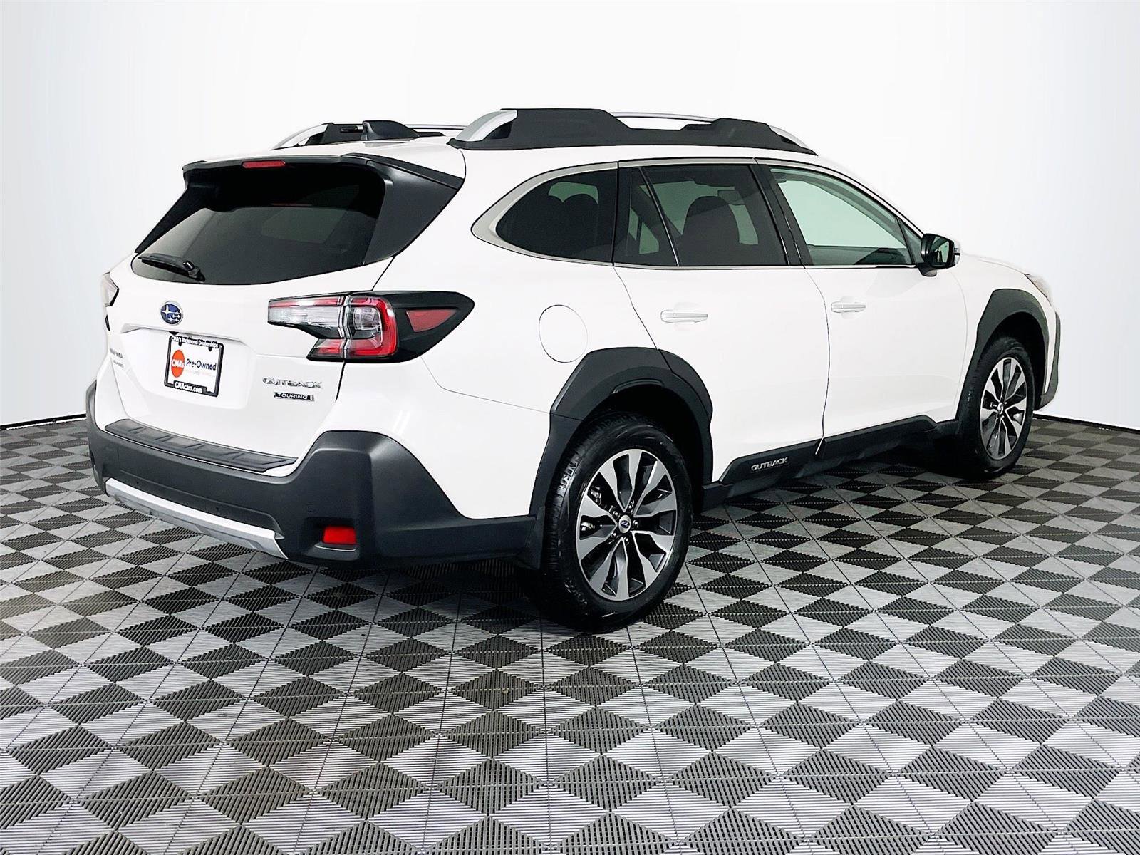 Certified 2025 Subaru Outback Touring image 10