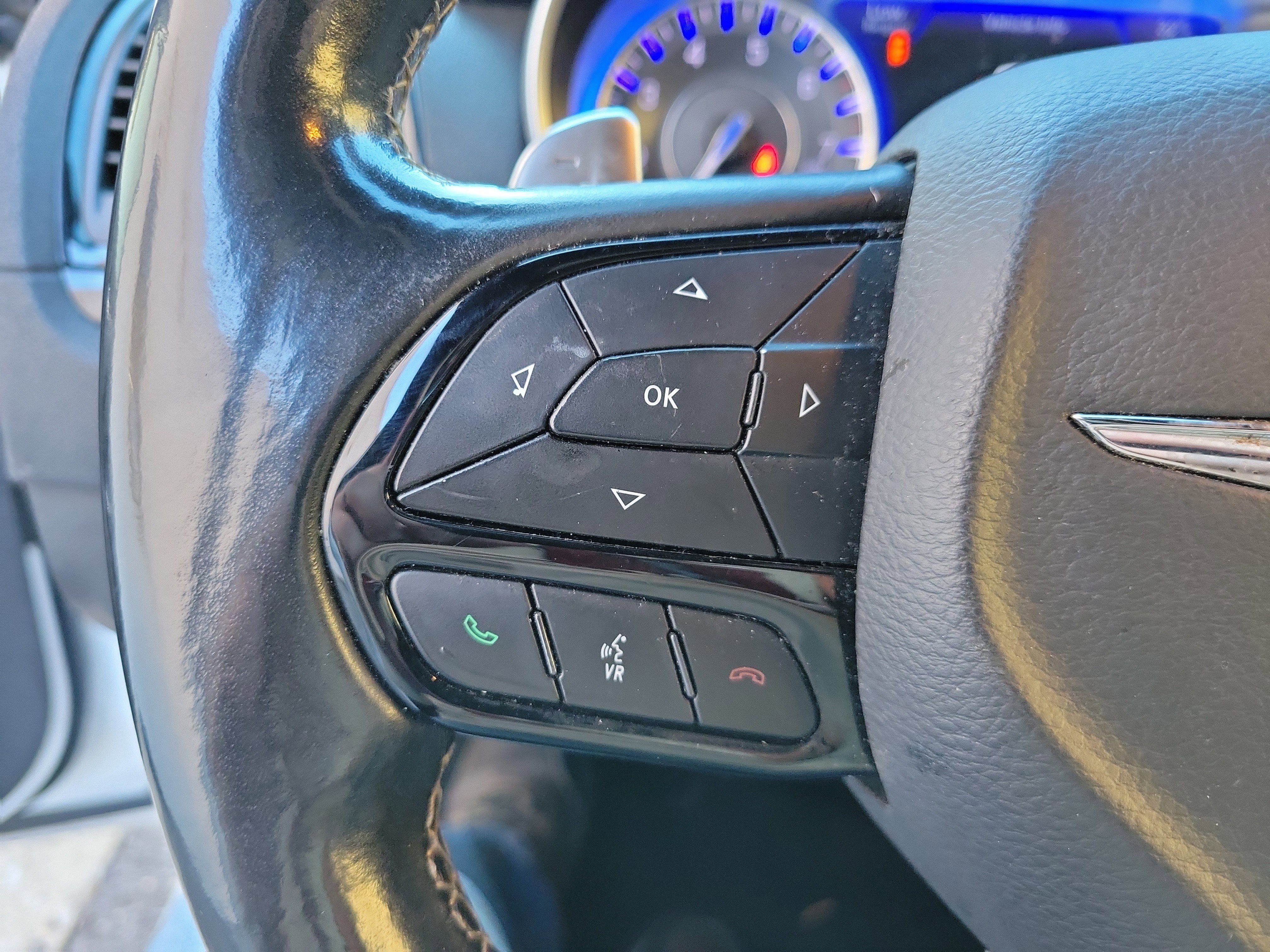 Used 2021 Chrysler 300 S image 26