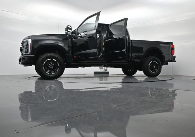 New 2026 Ford F250 Lariat w/ Tremor Off-Road Package AWD/4WD image 69