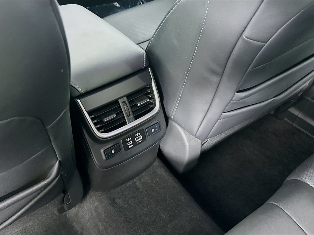 Certified 2023 Subaru Outback Limited AWD/4WD image 33