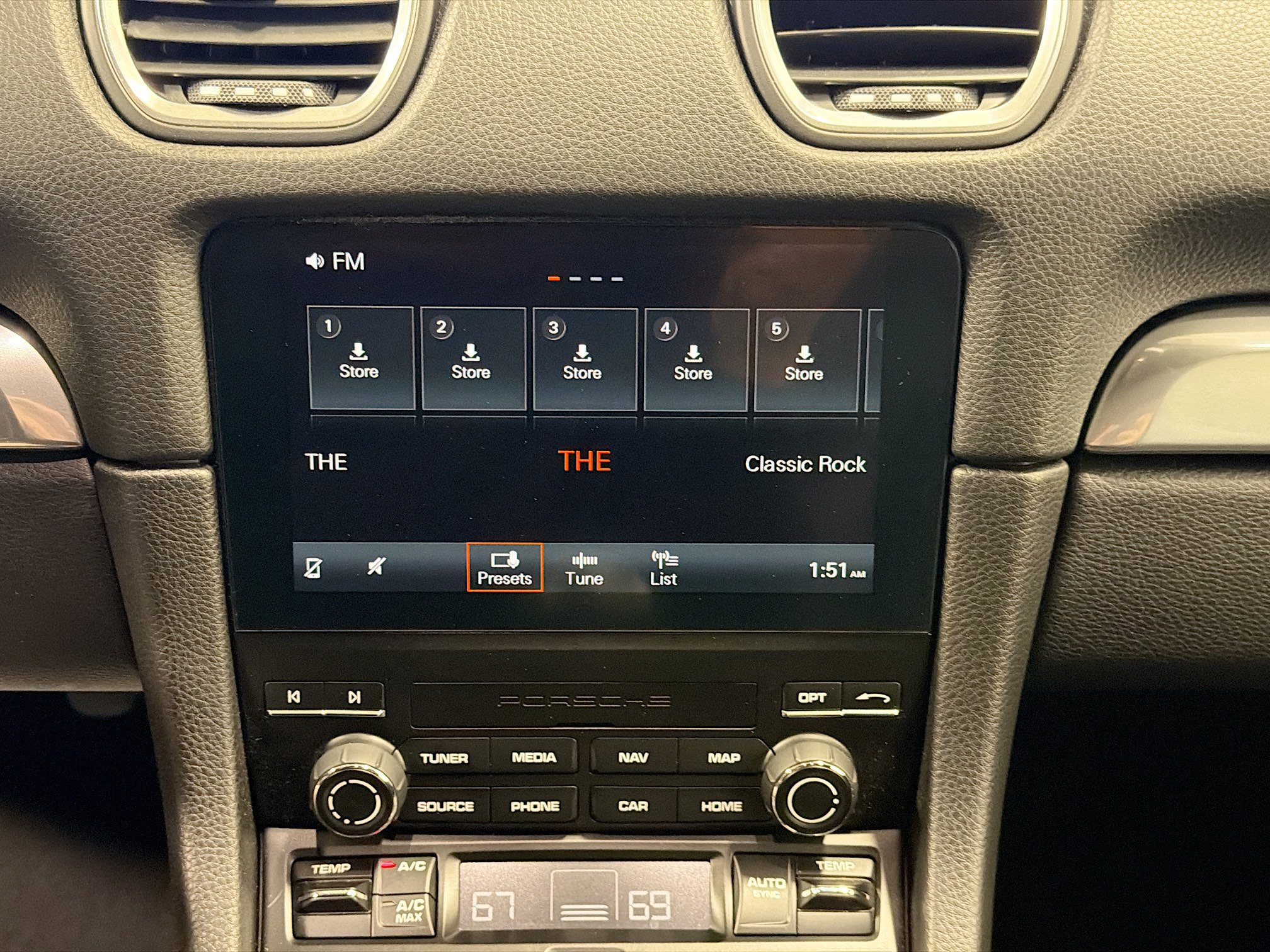 Certified 2024 Porsche 718 Boxster image 26