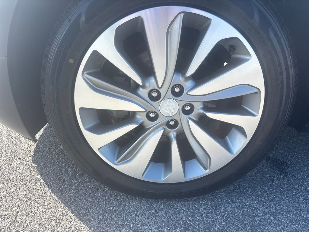 Used 2017 Buick Encore Preferred image 33