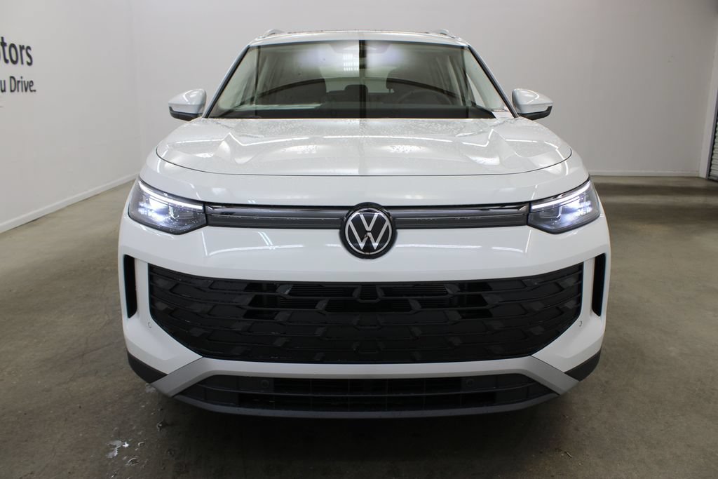 New 2026 Volkswagen Tiguan SE FWD image 7