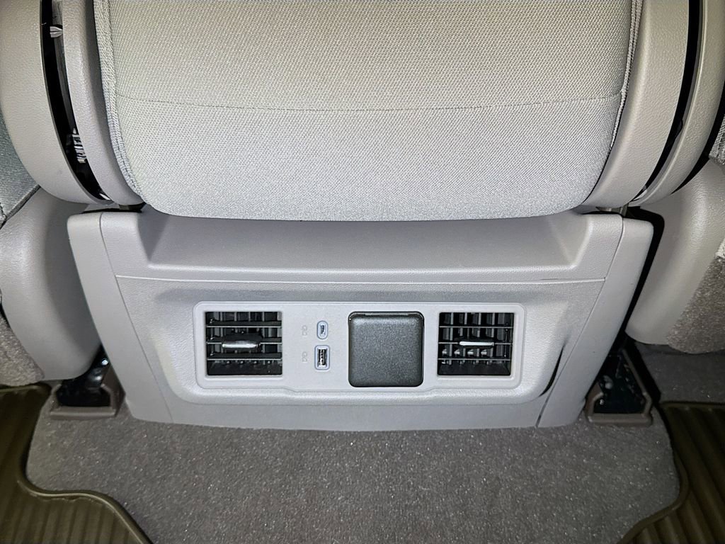 Certified 2025 Chevrolet Silverado 1500 LT w/ Safety Package image 23