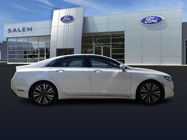 Used 2019 Lincoln MKZ Reserve AWD/4WD image 2