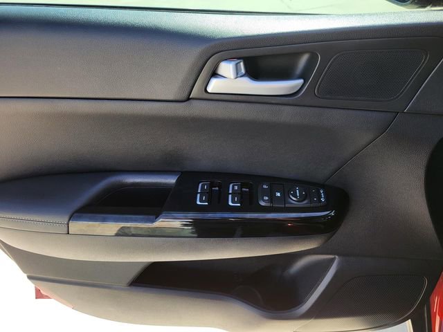 Used 2019 Kia Sportage EX image 16