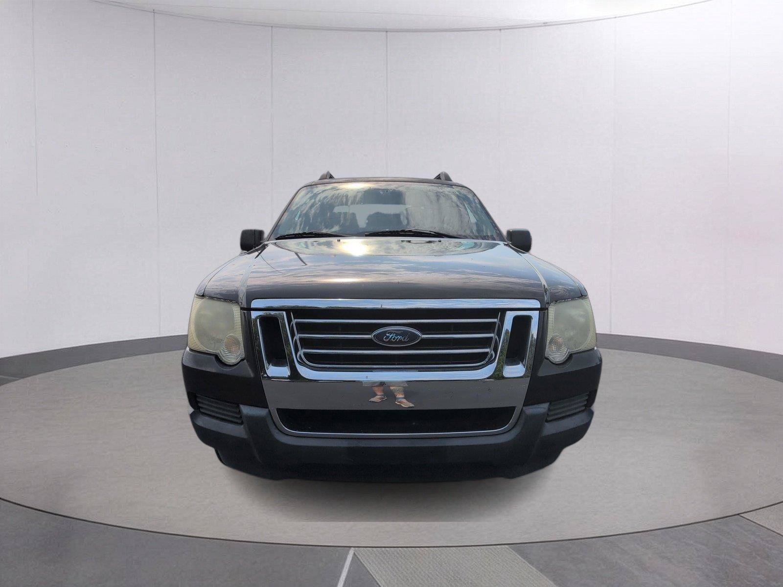 Used 2007 Ford Explorer Sport Trac XLT RWD image 8