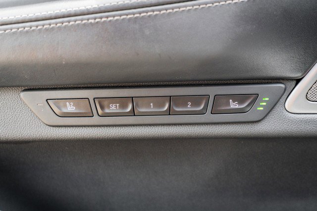 Used 2022 BMW M760i xDrive w/ Luxury Rear Seating Package image 19