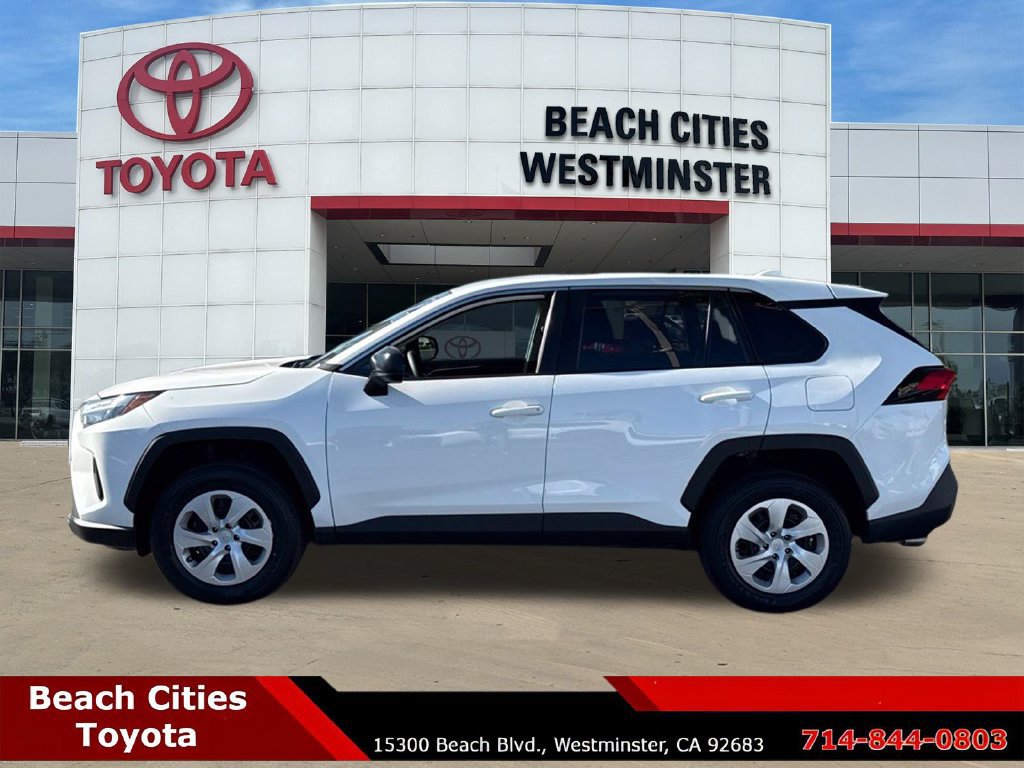 Certified 2023 Toyota RAV4 LE FWD image 7