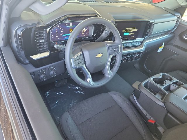 New 2026 Chevrolet Silverado 1500 LT w/ Z71 Off-Road Package AWD/4WD image 6