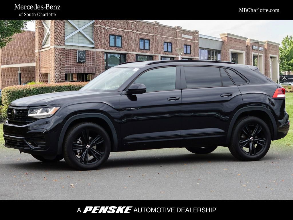 Used 2023 Volkswagen Atlas Cross Sport SEL R-Line image 1