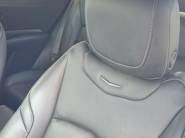 Used 2025 Cadillac XT4 Premium Luxury FWD image 20