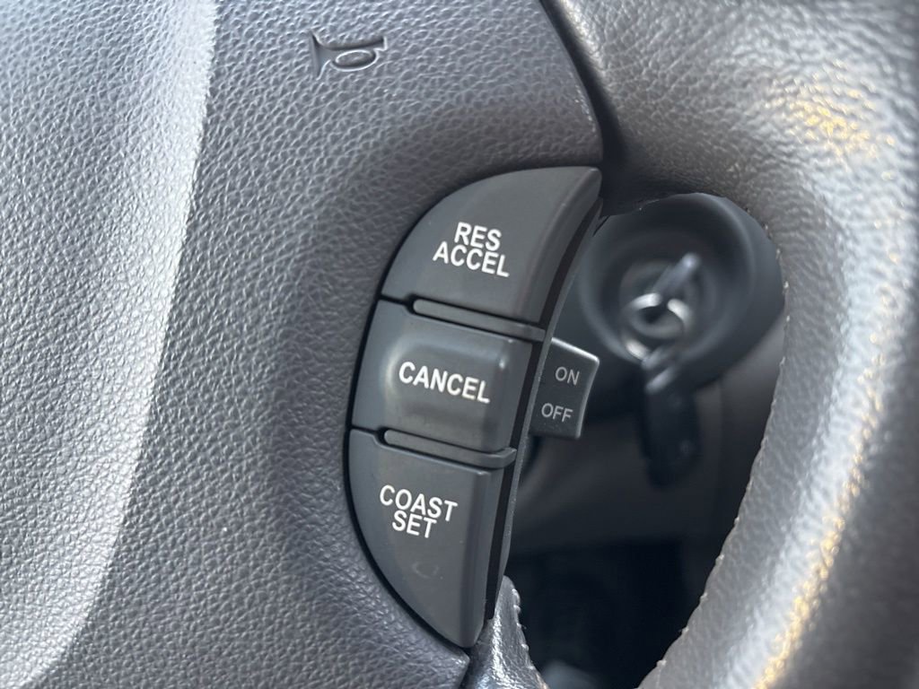 Used 2012 Kia Sedona EX image 24