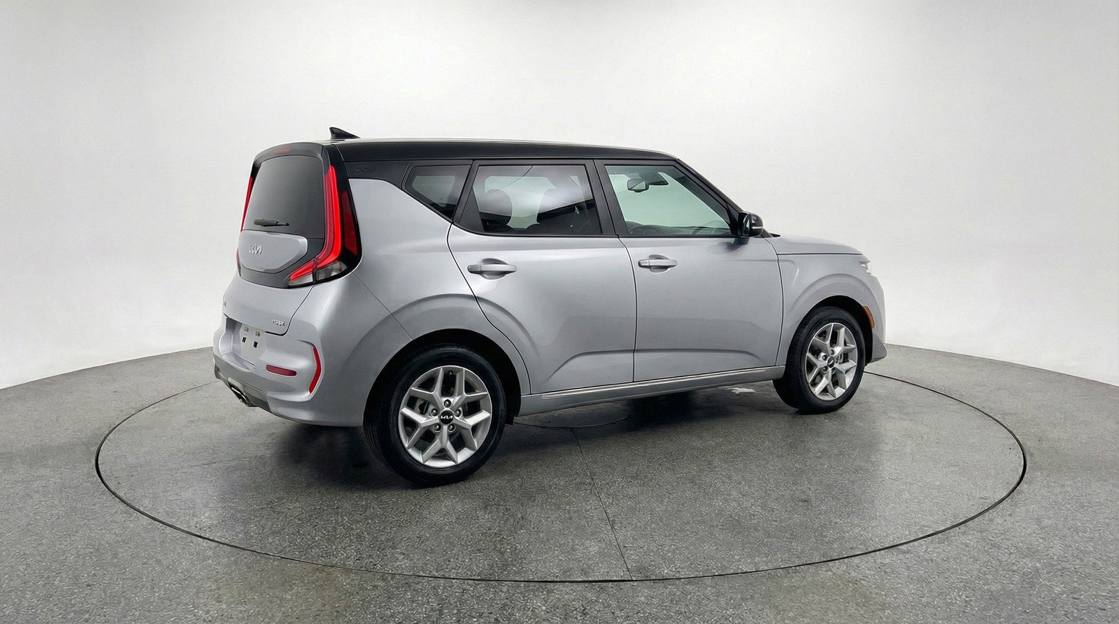 Used 2025 Kia Soul LX w/ LX Technology Package image 9