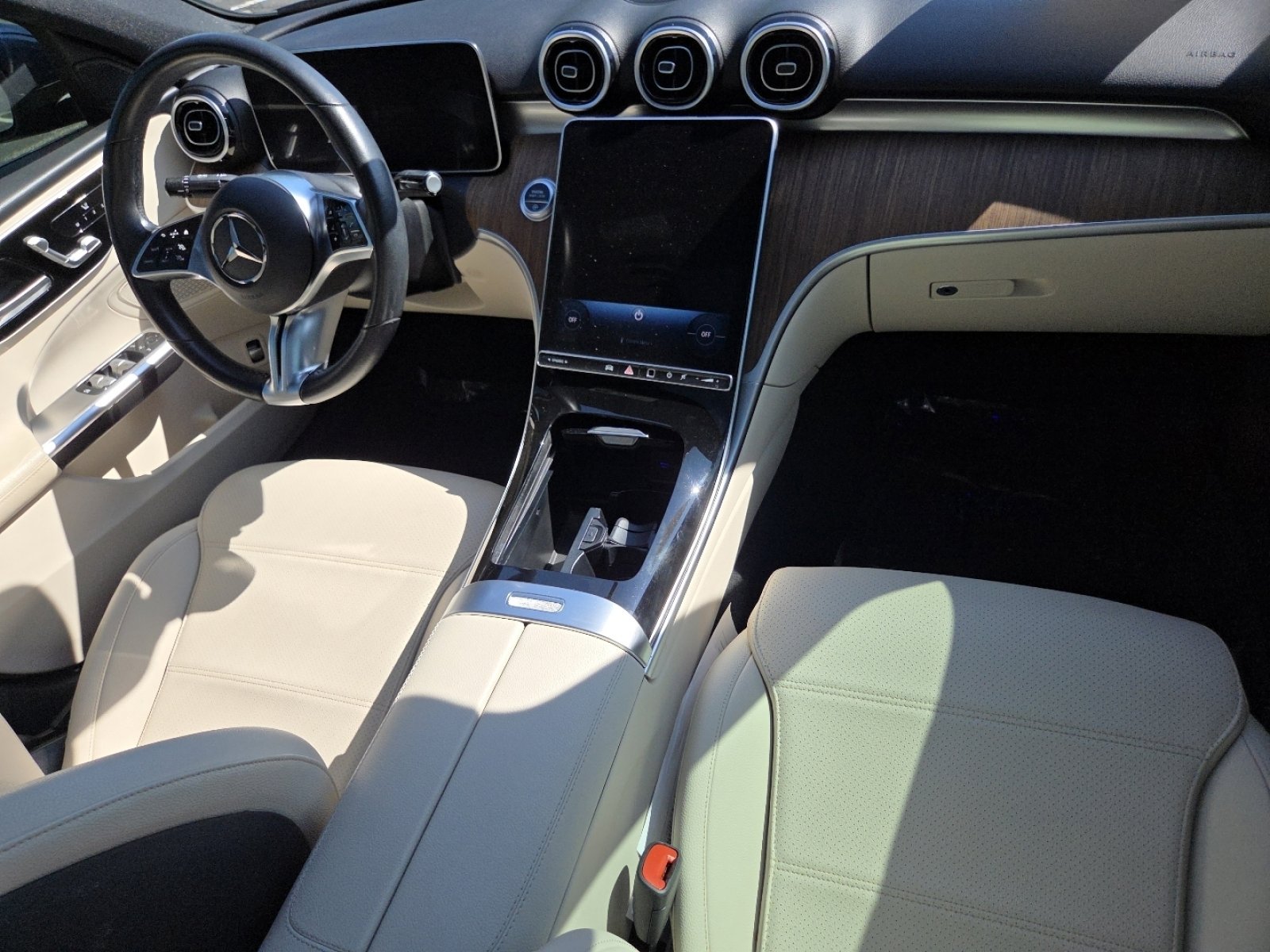Used 2023 Mercedes-Benz C 300 4MATIC Sedan image 25
