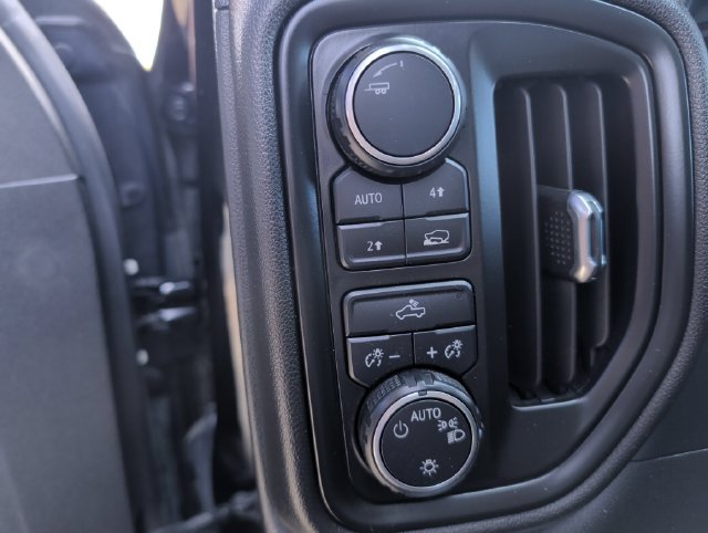 Used 2021 Chevrolet Silverado 1500 Custom AWD/4WD image 29