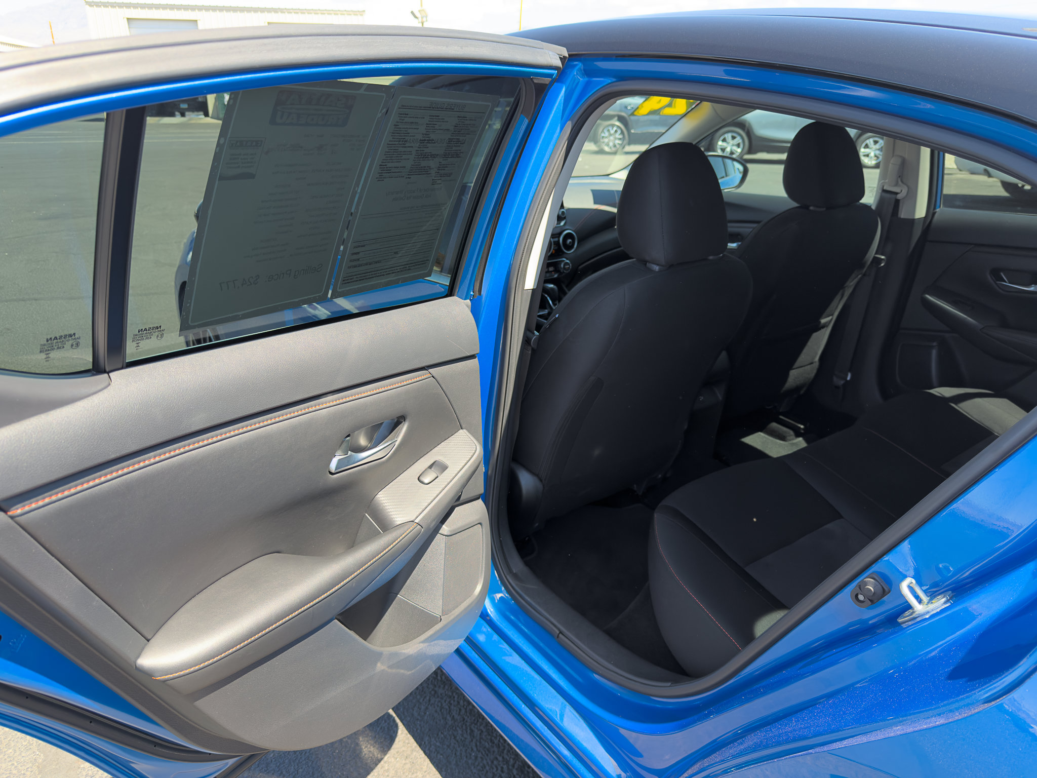 Used 2024 Nissan Sentra SR FWD image 12