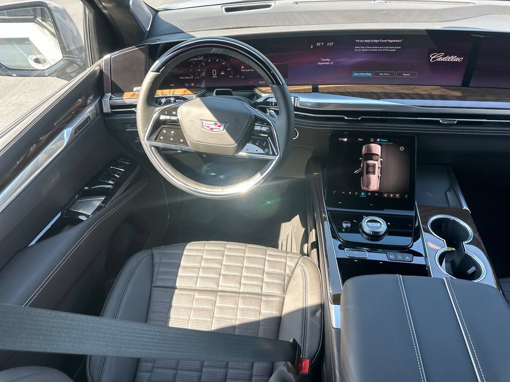 New 2026 Cadillac Escalade Platinum Sport AWD/4WD image 18