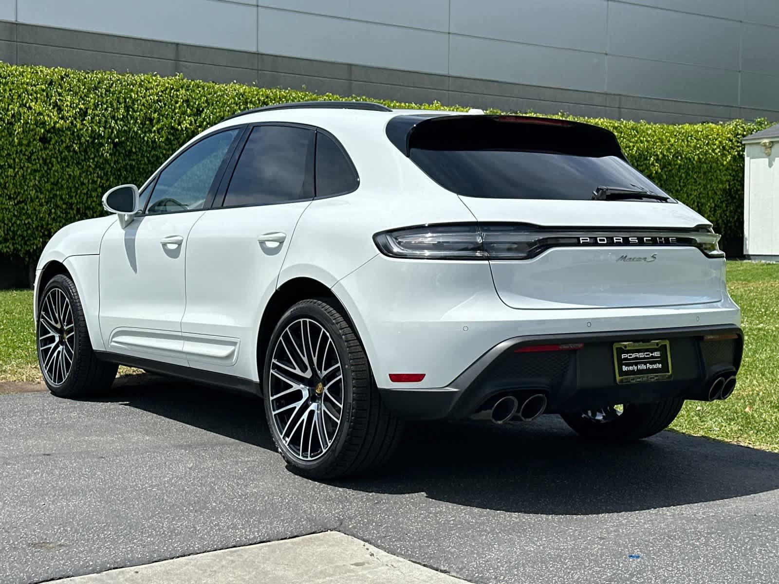 New 2026 Porsche Macan S image 3