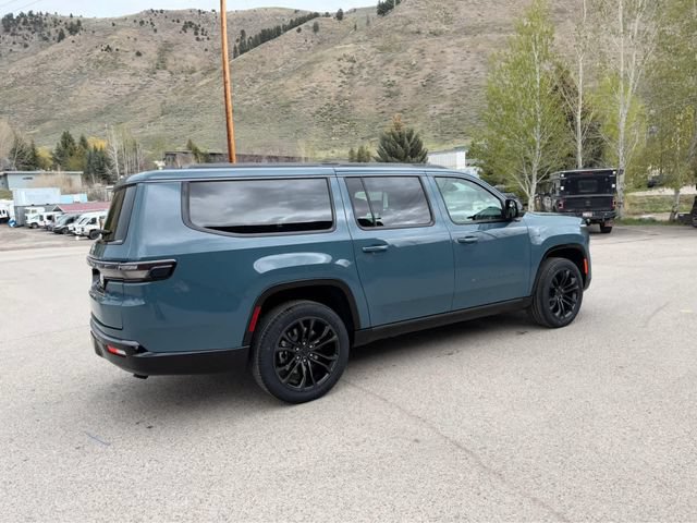 New 2026 Jeep Grand Wagoneer L Summit AWD/4WD image 10