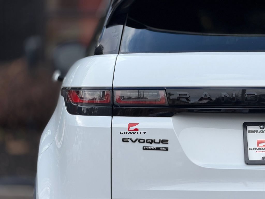 Used 2020 Land Rover Range Rover Evoque R-Dynamic SE AWD/4WD image 15