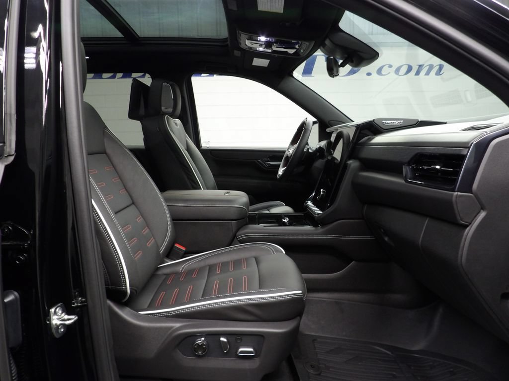 Used 2026 GMC Yukon AT4 Ultimate AWD/4WD image 37
