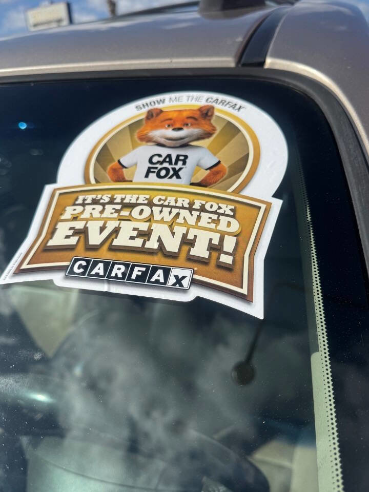 Used 2005 Kia Sorento LX image 13