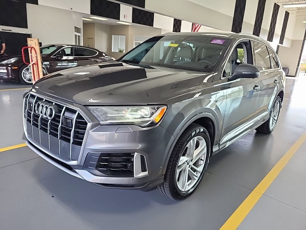 Used 2020 Audi Q7 3.0T Premium Plus w/ Premium Plus Package image 2