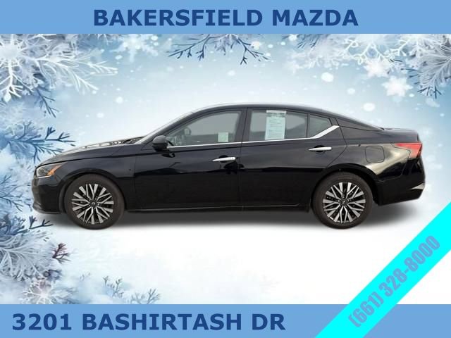 Used 2024 Nissan Altima 2.5 SV image 2