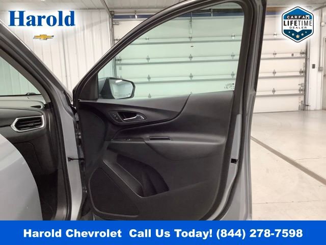 Used 2023 Chevrolet Equinox LT w/ LPO, Floor Liner Package image 10