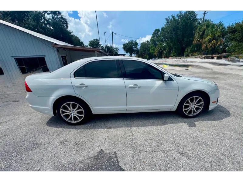 Used 2011 Ford Fusion SE w/ 201A Rapid Spec Order Code FWD image 3