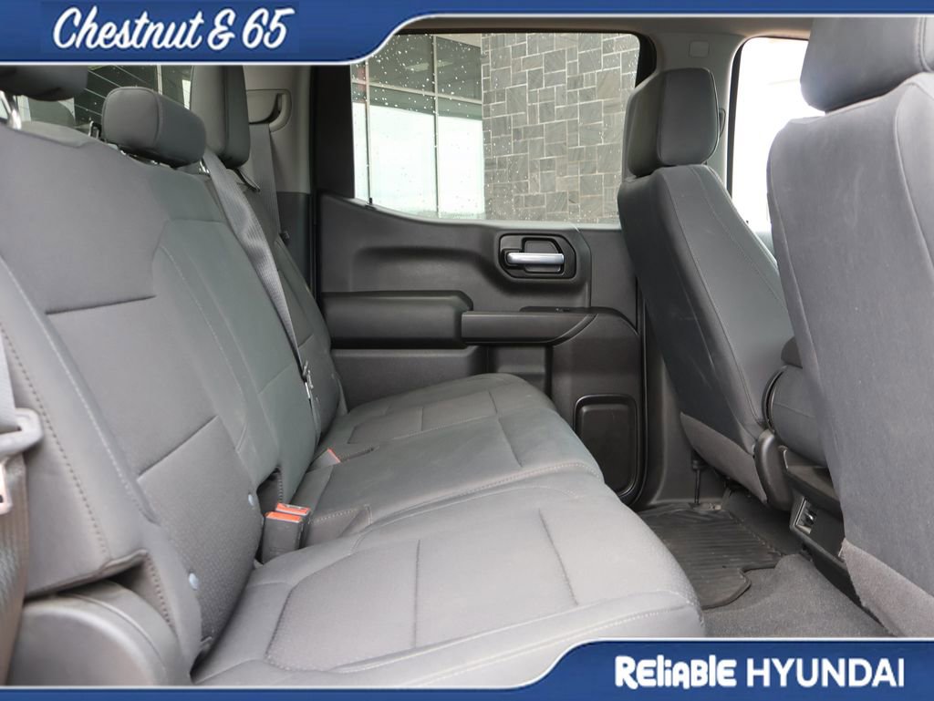 Used 2020 Chevrolet Silverado 1500 Custom w/ Custom Value Package image 13