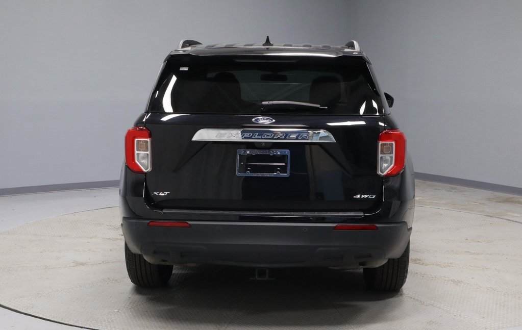 Certified 2021 Ford Explorer XLT image 10