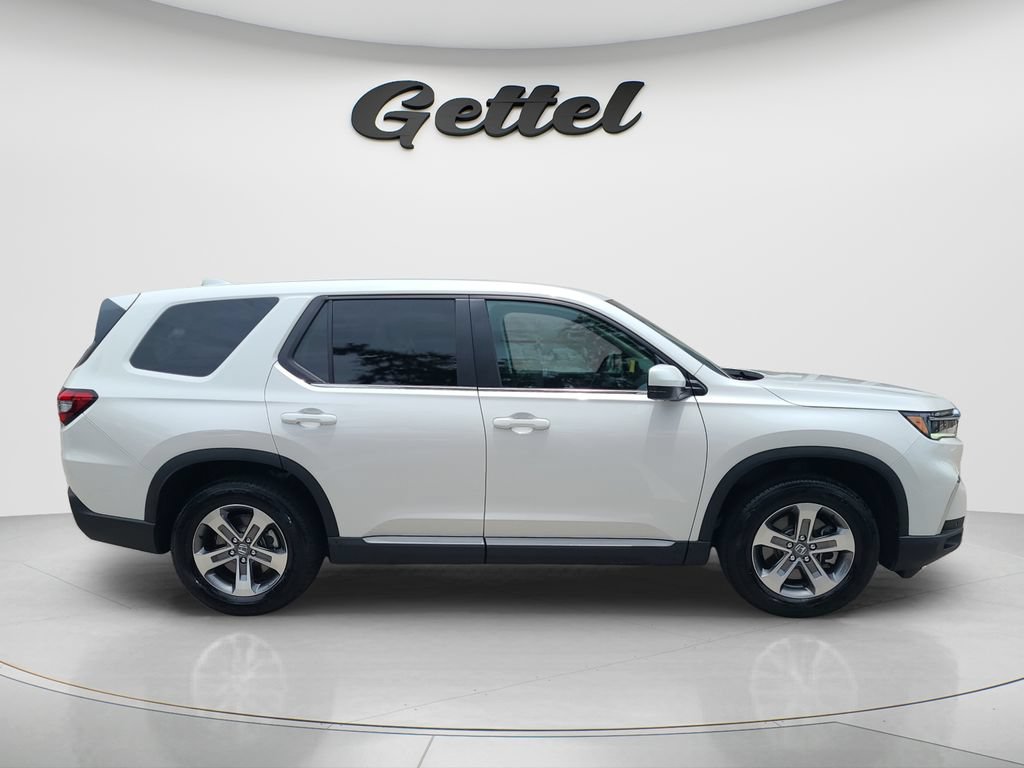 Used 2025 Honda Pilot EX-L image 7